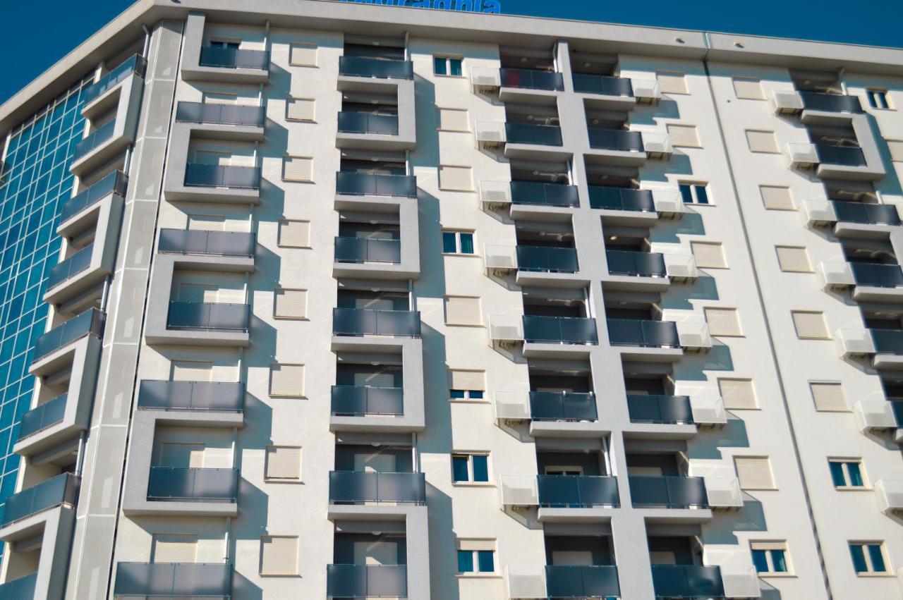 Eastside Apartment Bar Exteriér fotografie